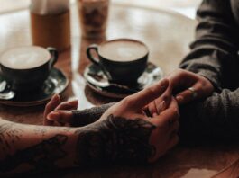 Den gode date starter med en kop kaffe kaffe date