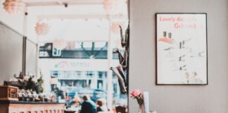 Baby kan sagtens komme med på cafébesøg