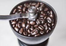 Manuel kaffekværn test – Find den bedste manuelle kaffekværn bedste manuelle kaffekværn