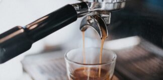 Guide: Sådan vælger du den rigtige espressomaskine