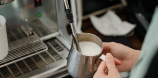 Mælkeskummer test – Find den bedste mælkeskummer